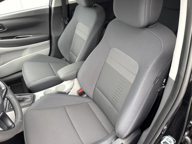 Hyundai / BAYON / Schwarz / / / DCT SHZ KLIMAAUTOMATIK PDC NAVI RFK