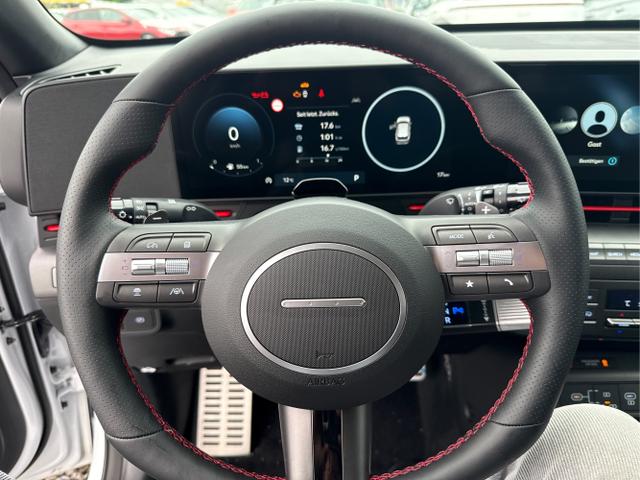 Hyundai / KONA / Weiß / / / 1.6 T-GDi DCT N-LINE SHZ NAVI ACC RFK