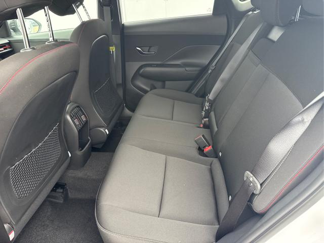 Hyundai / KONA / Weiß / / / 1.6 T-GDi DCT N-LINE SHZ NAVI ACC RFK