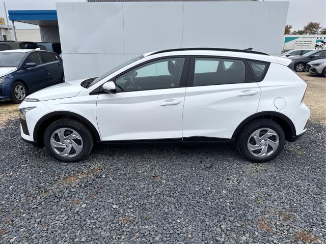 Hyundai / BAYON / Weiß / / / NAVI RFK PDC TEMPOMAT 