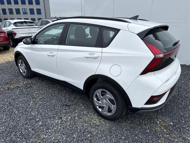 Hyundai / BAYON / Weiß / / / NAVI RFK PDC TEMPOMAT 