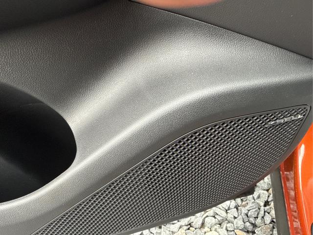 Hyundai / TUCSON / Orange / / / MHEV DCT ACC SHZ 360 MATRIX KRELL 