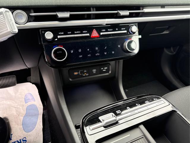 Hyundai / TUCSON / Orange / / / MHEV DCT ACC SHZ 360 MATRIX KRELL 