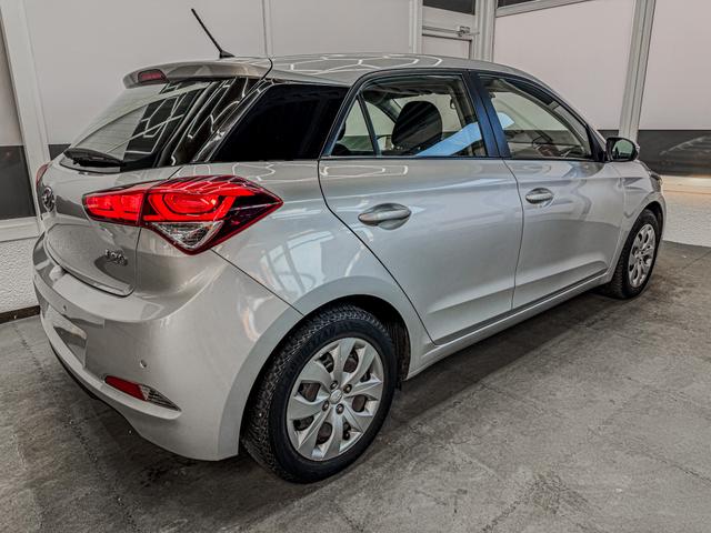 Hyundai i20 Trend Klima/Sitzheizung/Tempomat 
