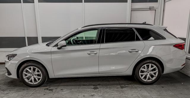 Seat Leon Sportstourer Style 1.5 TSI ACC PDC RFK 