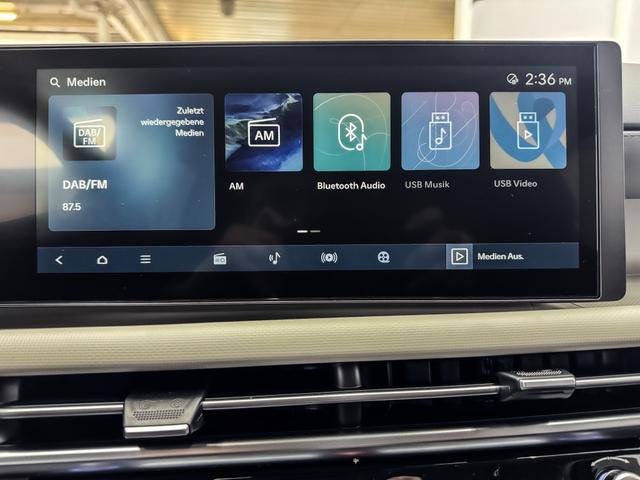 Hyundai TUCSON STYLE DCT ACC SHZ NAVI PDC RFK 