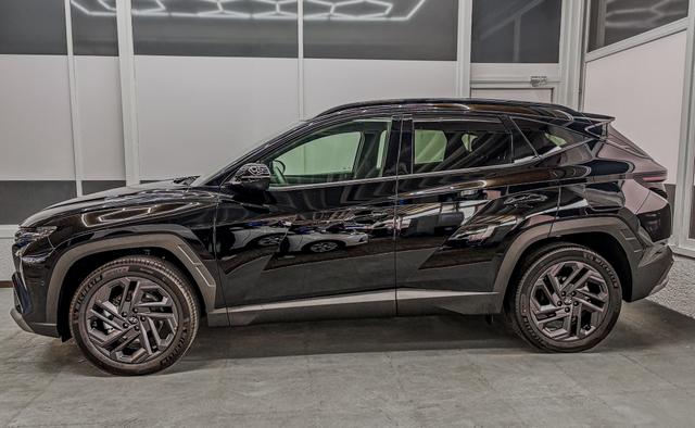 Hyundai TUCSON Impression 20th Anniversary AUT PANO 360 ACC KRELL NAVI PDC RFK SHZ HUD 