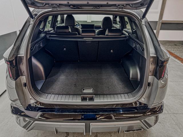 Hyundai TUCSON HEV PREMIUM AUT N-LINE PANO EL.HECKKLAPPE SHZ v+h 