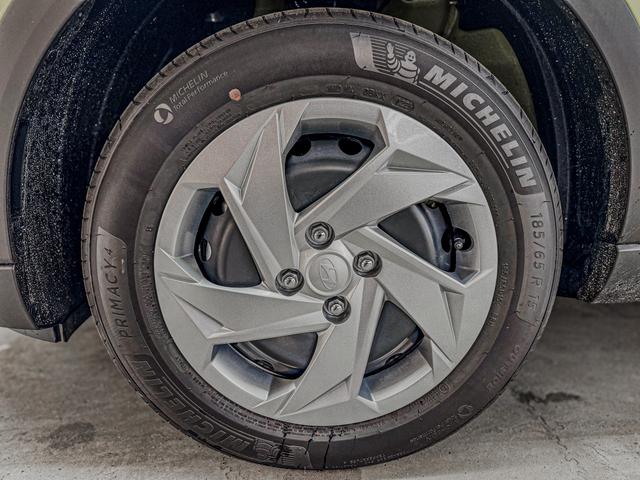 Hyundai BAYON LIFE FL NAVI RFK PDC TEMPOMAT 