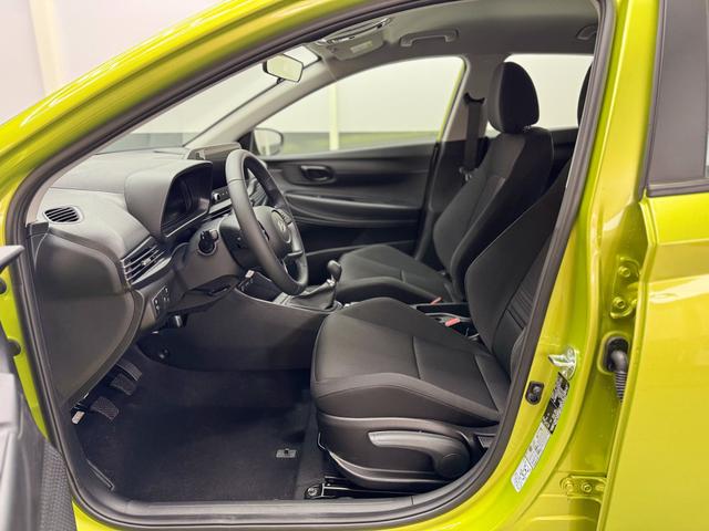 Hyundai BAYON LIFE FL NAVI RFK PDC TEMPOMAT 