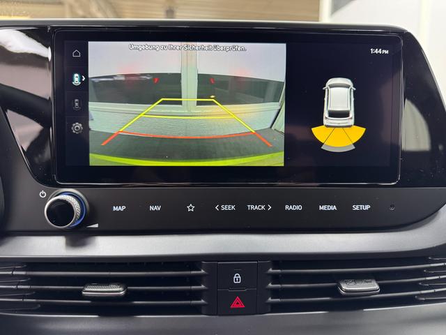 Hyundai BAYON LIFE FL NAVI RFK PDC TEMPOMAT 