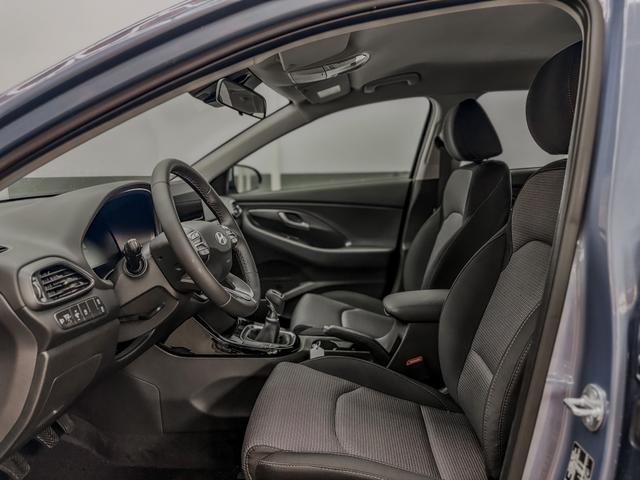 Hyundai i30 STYLE NAVI LED RFK PDC 