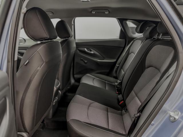 Hyundai i30 STYLE NAVI LED RFK PDC 