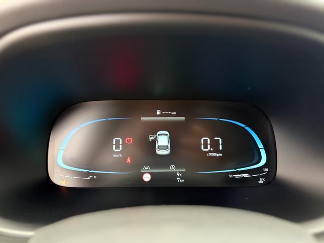 Hyundai i30 STYLE NAVI LED RFK PDC 