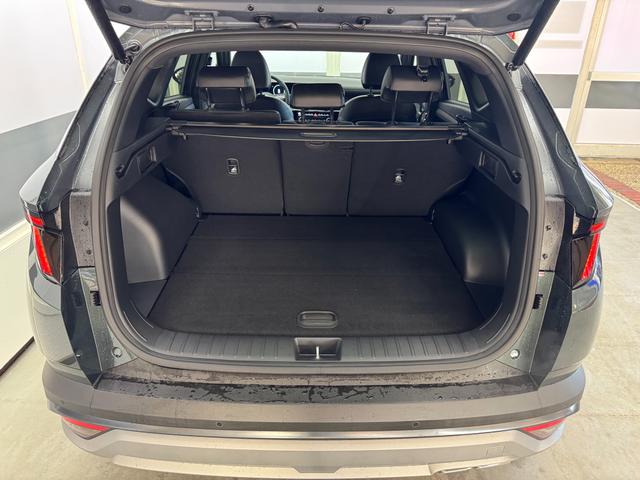 Hyundai TUCSON Premium DCT EL.HECKKLAPPE E-SHIFT RFK SHZ v+h 
