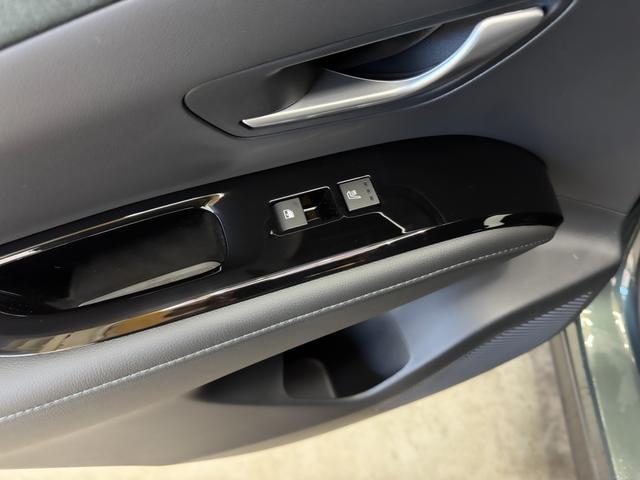 Hyundai TUCSON Premium DCT EL.HECKKLAPPE E-SHIFT RFK SHZ v+h 