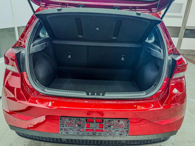 Hyundai i30 STYLE NAVI LED RFK PDC 