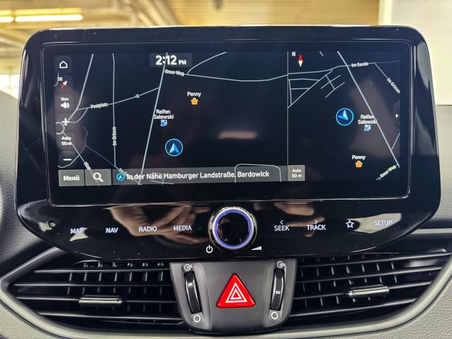 Hyundai i30 STYLE NAVI LED RFK PDC 