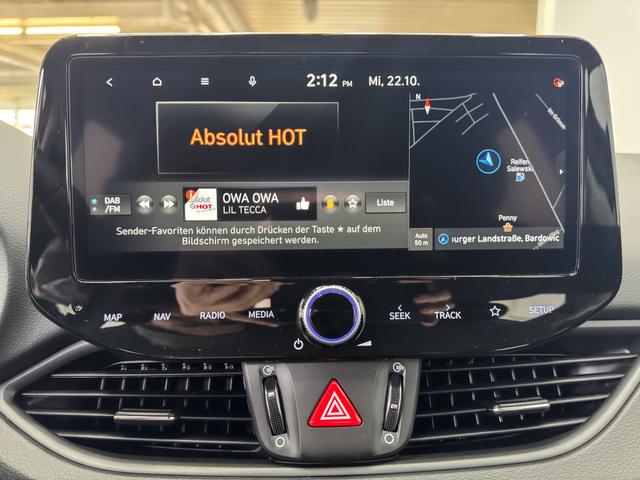 Hyundai i30 STYLE NAVI LED RFK PDC 