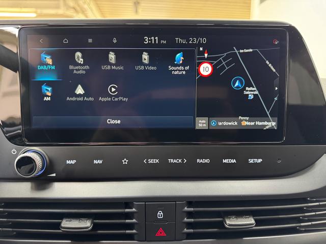 Hyundai BAYON COMFORT FL SHZ LED NAVI RFK PDC TEMPOMAT 