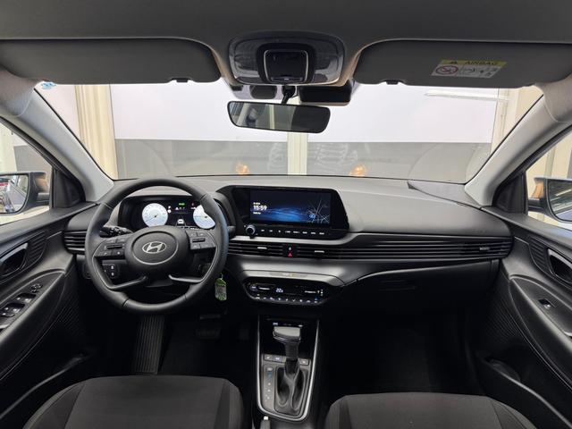 Hyundai i20 COMFORT DCT WP KLIMAAUTOMATIK NAVI RFK TEMPOMAT 