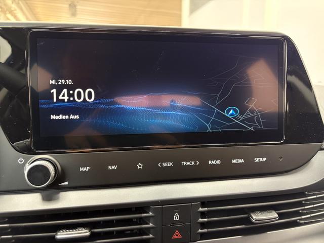 Hyundai BAYON LIFE FL NAVI RFK PDC TEMPOMAT 