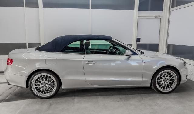 Audi A5 Cabriolet 3.2 FSI MULTITRONIC S-LINE NAVI XENON 