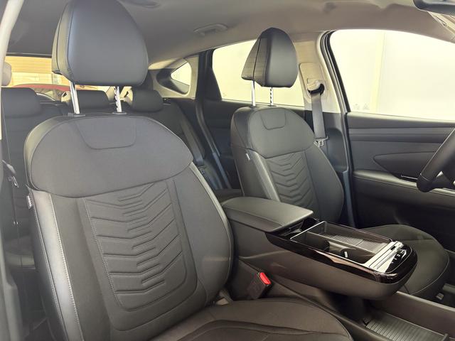 Hyundai TUCSON Premium DCT EL.HECKKLAPPE E-SHIFT RFK SHZ v+h 