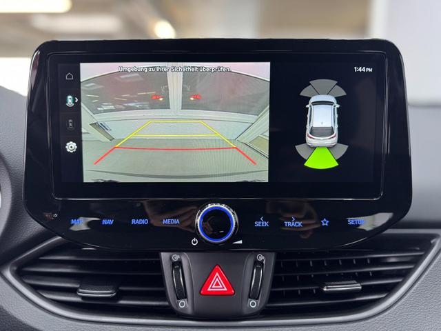 Hyundai i30 STYLE NAVI LED RFK PDC 