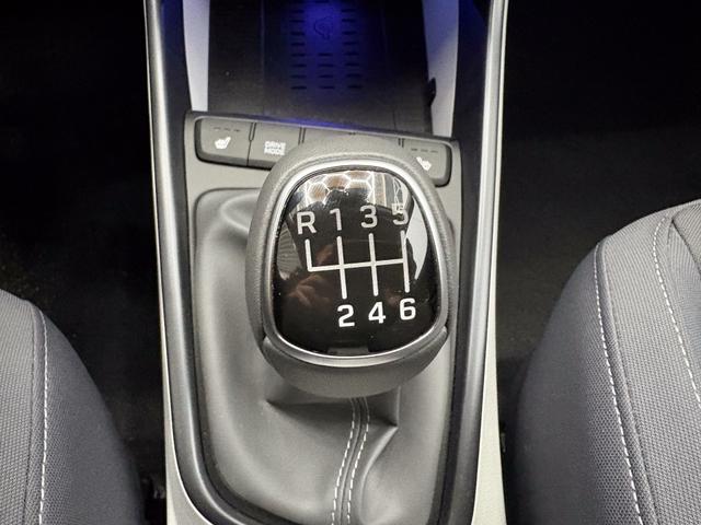 Hyundai BAYON PREMIUM FL SHZ KLIMAAUTOMATIK PDC NAVI RFK 