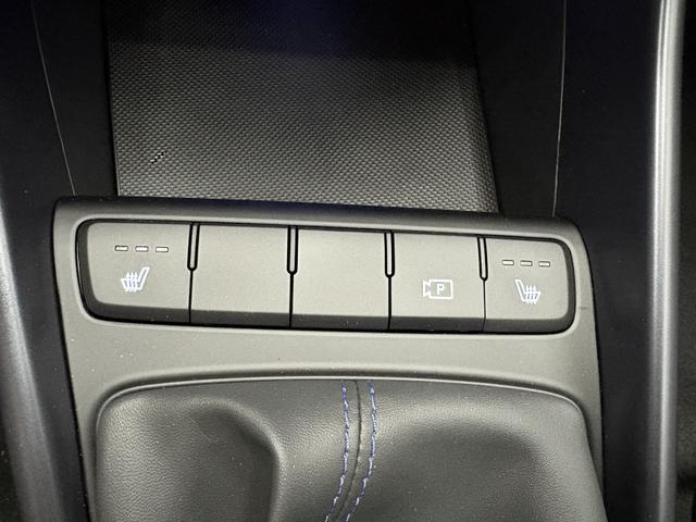 Hyundai BAYON COMFORT FL SHZ LED NAVI RFK PDC TEMPOMAT 