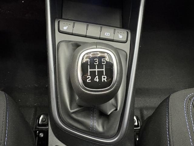 Hyundai BAYON COMFORT FL SHZ LED NAVI RFK PDC TEMPOMAT 