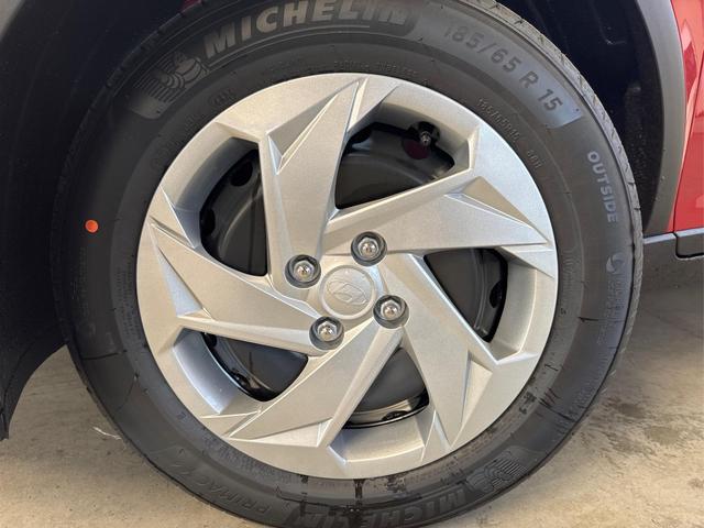 Hyundai BAYON LIFE FL NAVI RFK PDC TEMPOMAT 