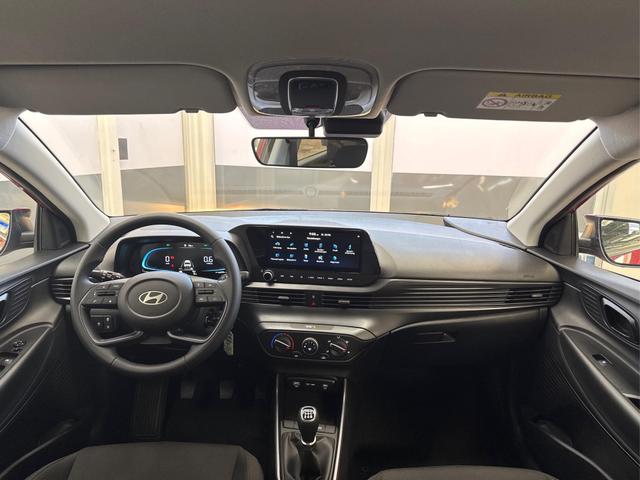 Hyundai BAYON LIFE FL NAVI RFK PDC TEMPOMAT 