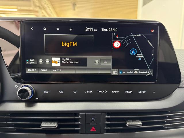 Hyundai BAYON COMFORT FL SHZ LED NAVI RFK PDC TEMPOMAT 