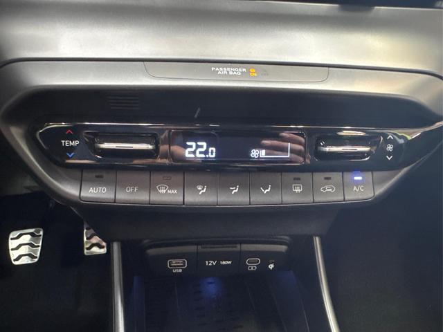 Hyundai BAYON COMFORT FL SHZ LED NAVI RFK PDC TEMPOMAT 