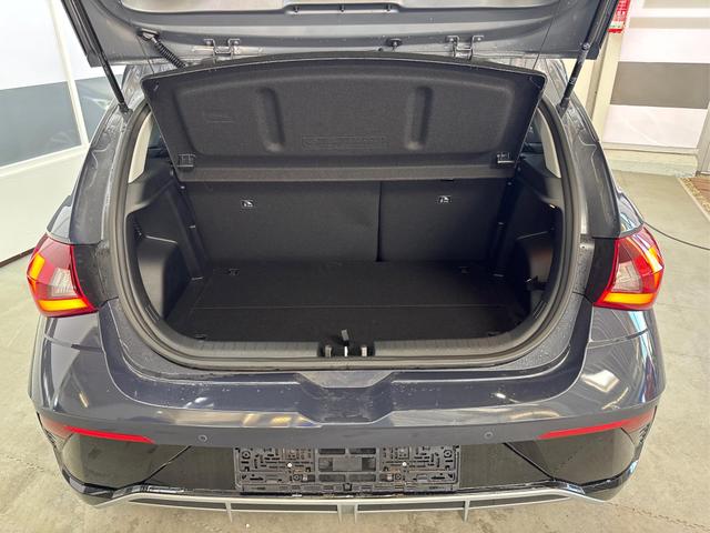 Beispielbilder, ggf. teilweise mit Sonderausstattung