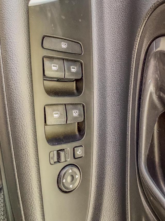 Hyundai i20 STYLE DCT ACC SHZ NAVI RFK 