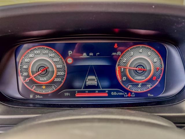 Hyundai i20 STYLE DCT ACC SHZ NAVI RFK 