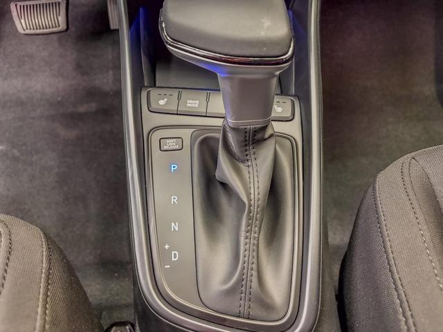 Hyundai i20 STYLE DCT ACC SHZ NAVI RFK 