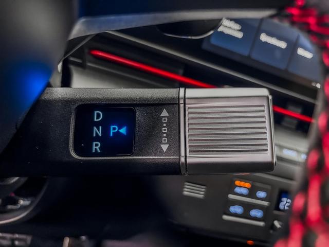 Hyundai KONA PREMIUM PLUS 1.6 4WD T-GDi DCT N-LINE SHZ NAVI ACC RFK 