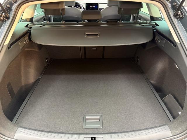 Seat Leon Sportstourer STYLE 1.5 eTSI 150PS DSG SHZ 