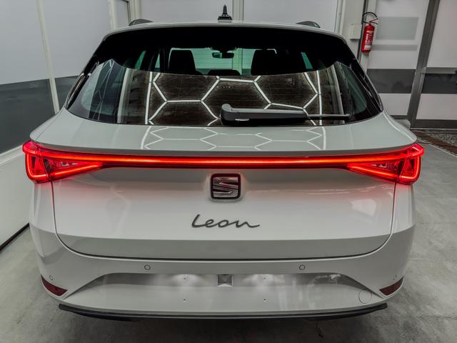 Seat Leon Sportstourer Style 1.5 TSI 150PS PANO SHZ ACC 