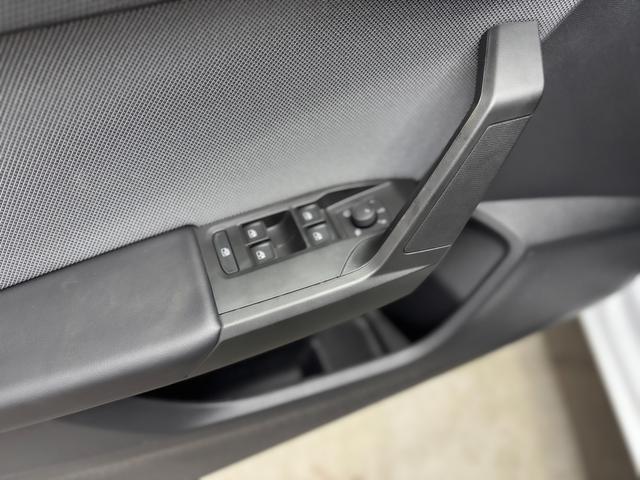 Seat Leon Sportstourer Style 1.5 TSI 150PS PANO SHZ ACC 