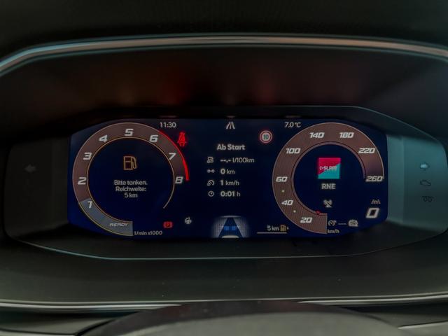 Seat Leon FR 1.5 TSI NAVI SHZ MATRIX KEYLESS 