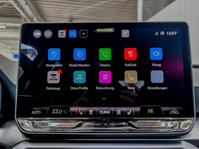 Seat Leon FR 1.5 TSI MATRIX SHZ NAVI 