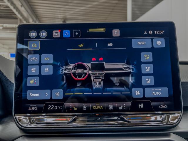 Seat Leon FR 1.5 TSI MATRIX SHZ NAVI 