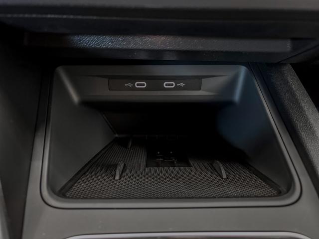 Seat Leon FR 1.5 TSI MATRIX SHZ NAVI 