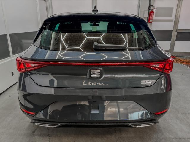 Seat Leon FR 1.5 TSI MATRIX SHZ NAVI 