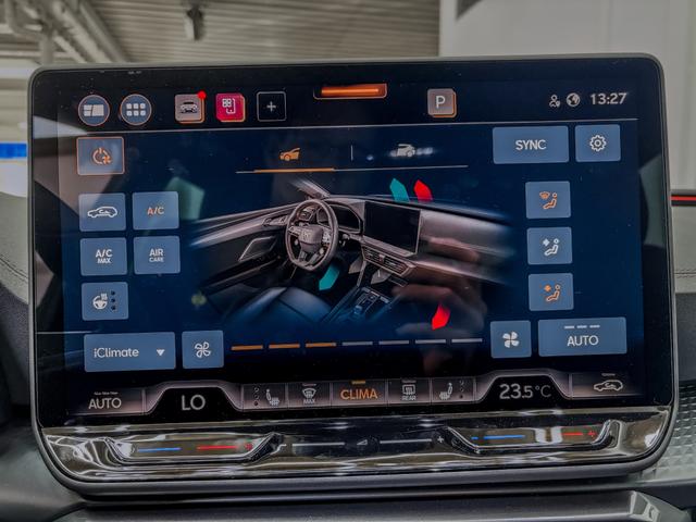 Cupra Leon Sportstourer 1.5 eTSI DSG AHK INTELLIGENT DRIVE KEYLESS 